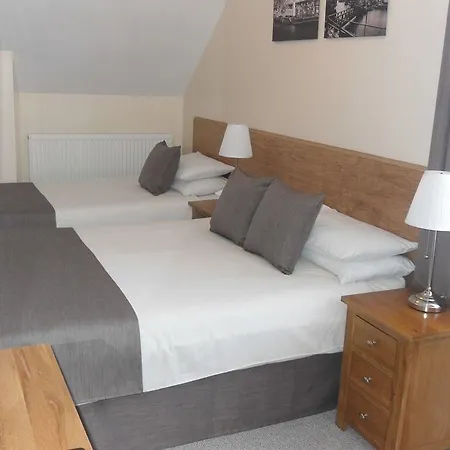 Oda ve Kahvaltı Powys 4*