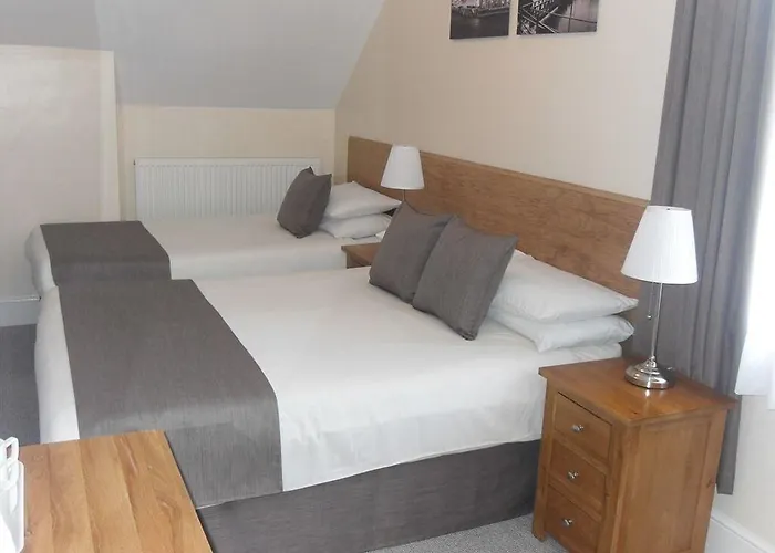 Bed & Breakfast Powys 4*